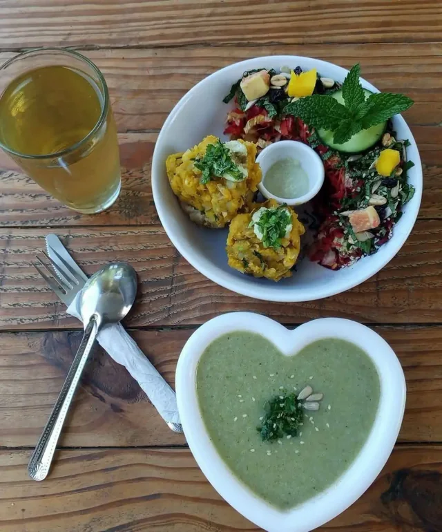 Colores y alimentos para una pausa en el viaje